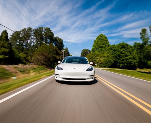 5 Reasons Why Accidents Involving Electric Vehicles May Be More Dangerous  